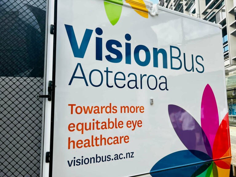 Kāpō Māori Aotearoa Vision Bus