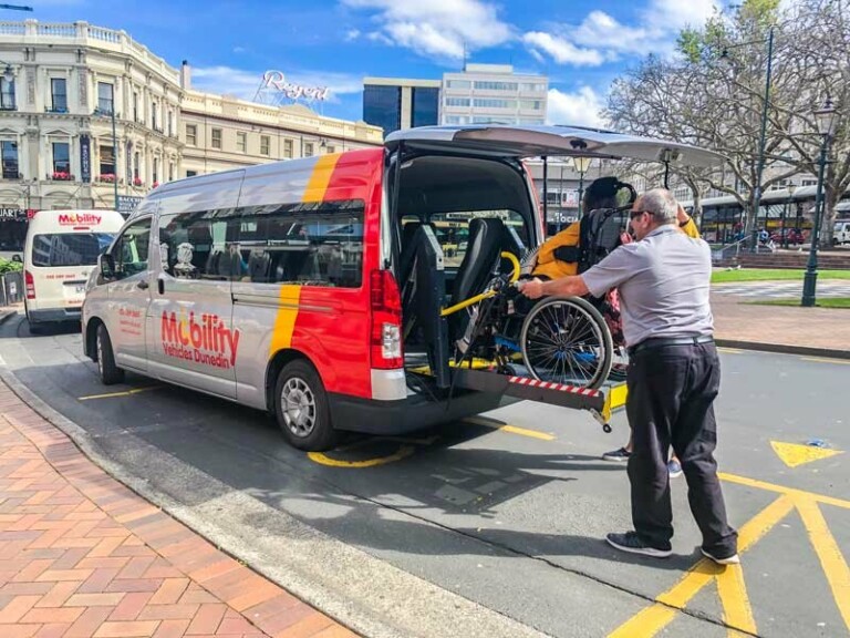 toyota-hiace-mobility-van-wheelchair-octagon-dunedin